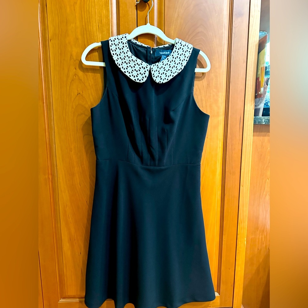 ModCloth sleeveless retro dress, size 10.  EUC, worn once